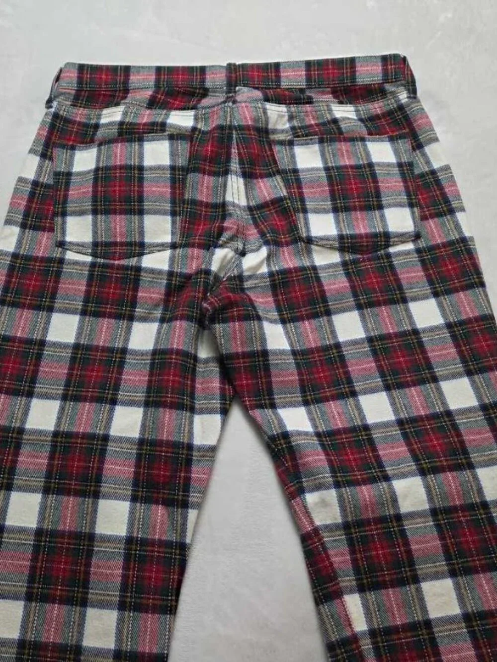 New 33x30 J.Crew classic 5-pocket twill pant in Christmas Stewart tartan plaid